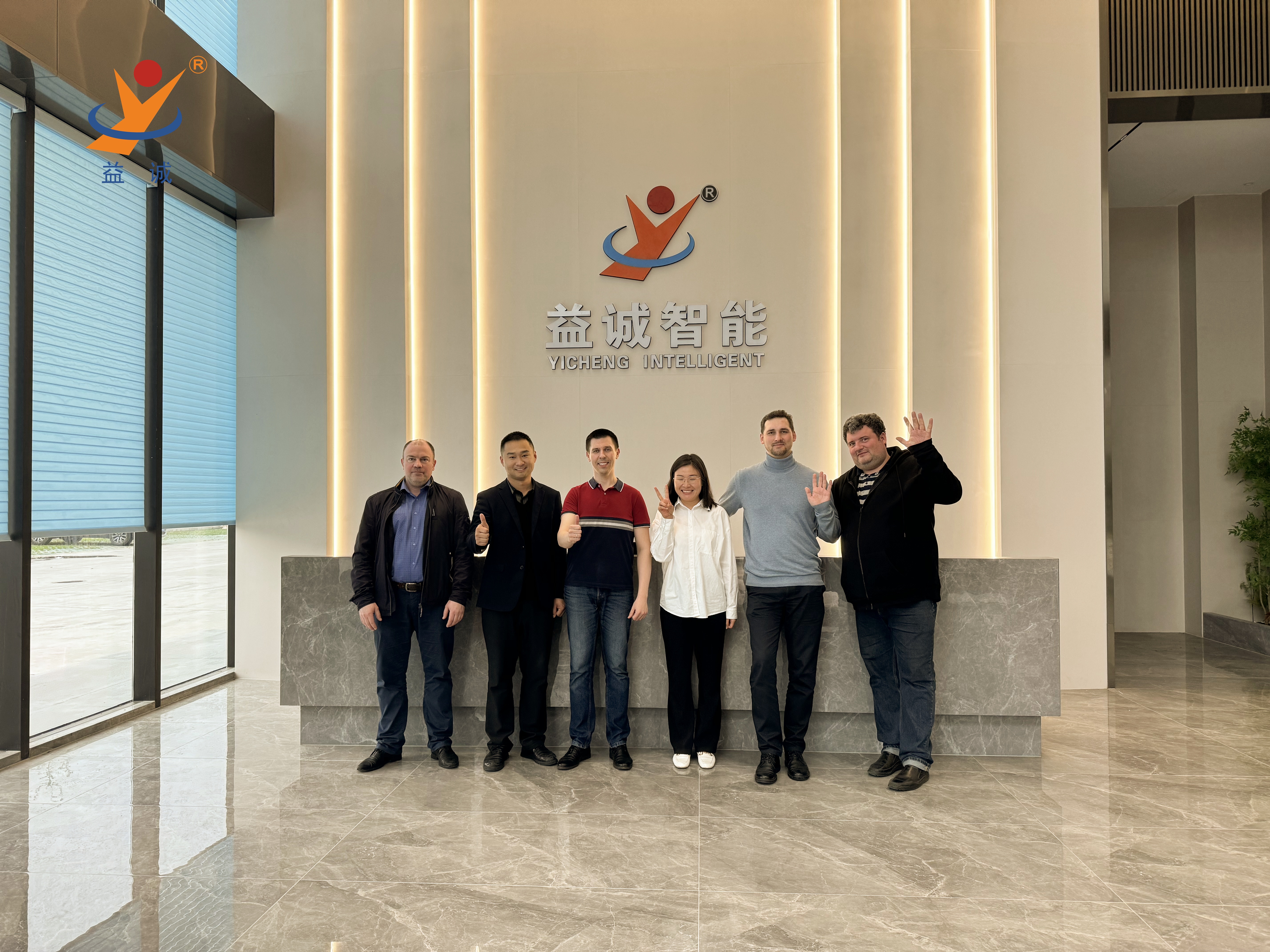 卓越品質(zhì) · 深獲認(rèn)可 | 俄羅斯客戶蒞臨浙江益誠智能科技園現(xiàn)場驗收設(shè)備！